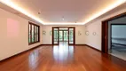 Foto 2 de Casa com 4 Quartos para venda ou aluguel, 650m² em Jardim Guedala, São Paulo