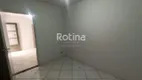 Foto 10 de Casa com 3 Quartos para alugar, 70m² em Saraiva, Uberlândia