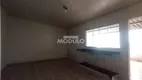 Foto 6 de Imóvel Comercial com 3 Quartos para alugar, 200m² em Jardim Canaã, Uberlândia