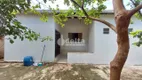 Foto 21 de Casa com 3 Quartos para alugar, 110m² em Santa Mônica, Uberlândia