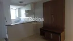 Foto 2 de Apartamento com 2 Quartos para alugar, 50m² em Mansorur, Uberlândia