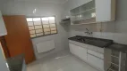 Foto 3 de Casa com 3 Quartos à venda, 242m² em Parque Jardim Europa, Bauru