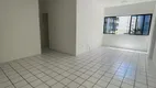 Foto 3 de Apartamento com 2 Quartos à venda, 67m² em Boa Viagem, Recife