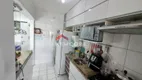 Foto 4 de Apartamento com 2 Quartos à venda, 51m² em Vila Matias, Santos