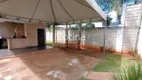 Foto 3 de Apartamento com 2 Quartos para alugar, 45m² em Tubalina, Uberlândia