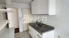 Foto 13 de Apartamento com 3 Quartos para alugar, 98m² em Itaim Bibi, São Paulo