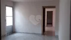 Foto 5 de Casa de Condomínio com 2 Quartos para alugar, 40m² em Jardim Oliveiras, Taboão da Serra