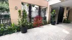 Foto 29 de Apartamento com 3 Quartos à venda, 226m² em Jardins, São Paulo