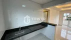 Foto 31 de Apartamento com 2 Quartos à venda, 61m² em Santa Mônica, Uberlândia