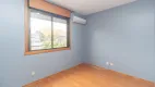 Foto 18 de Apartamento com 3 Quartos para alugar, 92m² em Passo da Areia, Porto Alegre