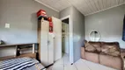 Foto 23 de Casa com 4 Quartos à venda, 120m² em Olaria, Canoas