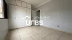 Foto 17 de Casa com 4 Quartos à venda, 203m² em Setor Bueno, Goiânia