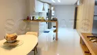 Foto 4 de Flat com 3 Quartos à venda, 180m² em Vila Nova Conceição, São Paulo