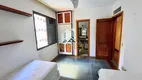 Foto 17 de Apartamento com 3 Quartos à venda, 200m² em Praia das Pitangueiras, Guarujá