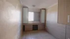 Foto 11 de Apartamento com 3 Quartos à venda, 66m² em Aurora, Londrina