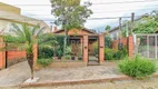 Foto 2 de Casa com 4 Quartos à venda, 280m² em Santo Antônio, Porto Alegre