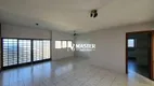 Foto 3 de Sobrado com 3 Quartos à venda, 248m² em Jardim Acapulco, Marília