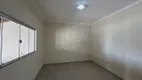 Foto 3 de Casa com 3 Quartos à venda, 150m² em Jardim Holanda, Uberlândia