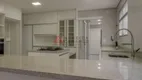 Foto 8 de Apartamento com 3 Quartos à venda, 200m² em Jardim Paulista, São Paulo