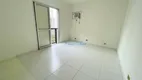 Foto 7 de Apartamento com 3 Quartos à venda, 115m² em Praia das Pitangueiras, Guarujá