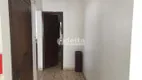 Foto 10 de Casa com 4 Quartos à venda, 228m² em Osvaldo Rezende, Uberlândia