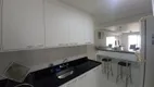 Foto 14 de Apartamento com 3 Quartos para venda ou aluguel, 120m² em Jardim Astúrias, Guarujá