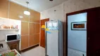 Foto 19 de Apartamento com 3 Quartos à venda, 90m² em Pitangueiras, Guarujá