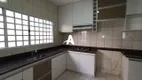 Foto 7 de Casa com 3 Quartos à venda, 200m² em Vigilato Pereira, Uberlândia