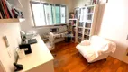 Foto 9 de Apartamento com 4 Quartos à venda, 246m² em Higienópolis, São Paulo