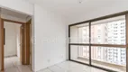 Foto 9 de Apartamento com 2 Quartos à venda, 62m² em Jardim do Salso, Porto Alegre