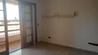 Foto 5 de Casa com 3 Quartos à venda, 202m² em Parque Assunção, Taboão da Serra