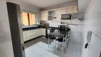 Foto 6 de Casa com 4 Quartos à venda, 220m² em Jardim Atlântico, Goiânia