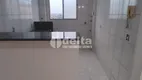 Foto 5 de Apartamento com 3 Quartos à venda, 60m² em Shopping Park, Uberlândia