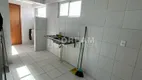 Foto 11 de Apartamento com 3 Quartos à venda, 70m² em Encruzilhada, Recife