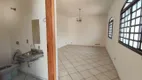 Foto 3 de Casa com 3 Quartos para alugar, 139m² em Bandeirantes, Londrina