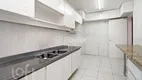 Foto 7 de Apartamento com 3 Quartos à venda, 121m² em Rio Branco, Porto Alegre