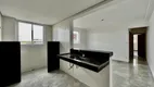Foto 3 de Apartamento com 2 Quartos à venda, 60m² em Coqueiros, Belo Horizonte