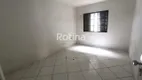 Foto 9 de Casa com 3 Quartos para alugar, 70m² em Saraiva, Uberlândia