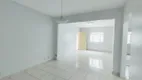 Foto 2 de Casa com 3 Quartos à venda, 193m² em Setor Castelo Branco, Goiânia