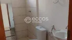 Foto 4 de Apartamento com 2 Quartos à venda, 47m² em Jardim Célia, Uberlândia