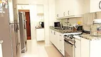 Foto 12 de Apartamento com 3 Quartos à venda, 139m² em Cambuí, Campinas