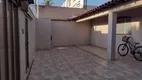 Foto 3 de Casa com 4 Quartos à venda, 200m² em Santa Mônica, Uberlândia