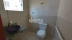 Foto 4 de Sala Comercial para alugar, 50m² em Presidente Roosevelt, Uberlândia