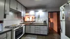 Foto 2 de Sobrado com 3 Quartos à venda, 271m² em Vila Camilopolis, Santo André