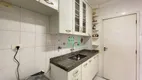 Foto 21 de Apartamento com 3 Quartos à venda, 100m² em Pitangueiras, Guarujá