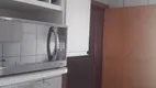 Foto 5 de Apartamento com 3 Quartos à venda, 64m² em Centro, Londrina