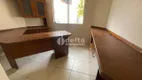 Foto 14 de Casa com 3 Quartos para alugar, 370m² em Morada da Colina, Uberlândia