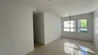 Foto 4 de Apartamento com 3 Quartos para alugar, 70m² em Jardim Carvalho, Porto Alegre