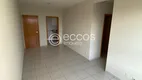 Foto 6 de Apartamento com 2 Quartos à venda, 62m² em Presidente Roosevelt, Uberlândia