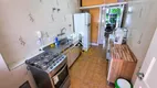 Foto 12 de Apartamento com 4 Quartos à venda, 100m² em Praia das Pitangueiras, Guarujá